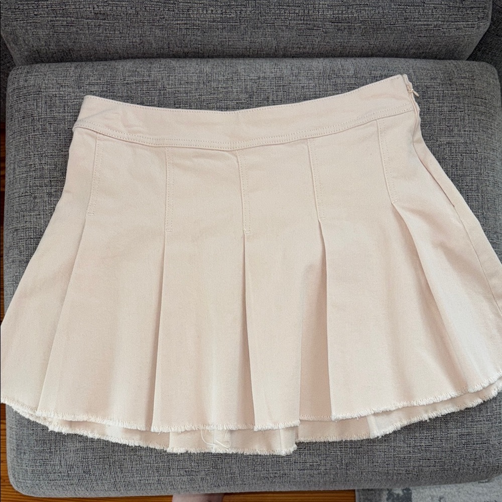 SO Cream Skater Skirt